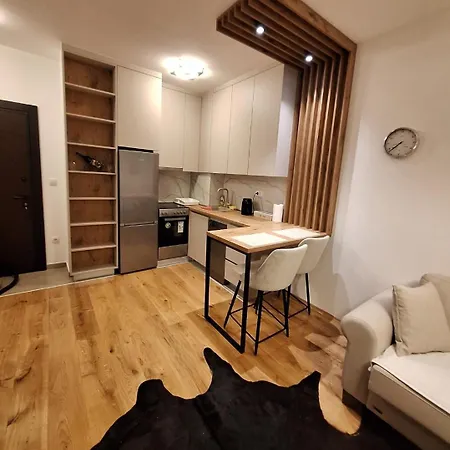 아파트 Stan Na Dan Laktasi Andrea *